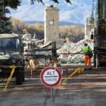 Shutoff of the red zone of Amatrice close to Sant’Agostino. In the background the Corso Umberto and the Torre Civica blocked by rubble, photo: Giovanni Lattanzi